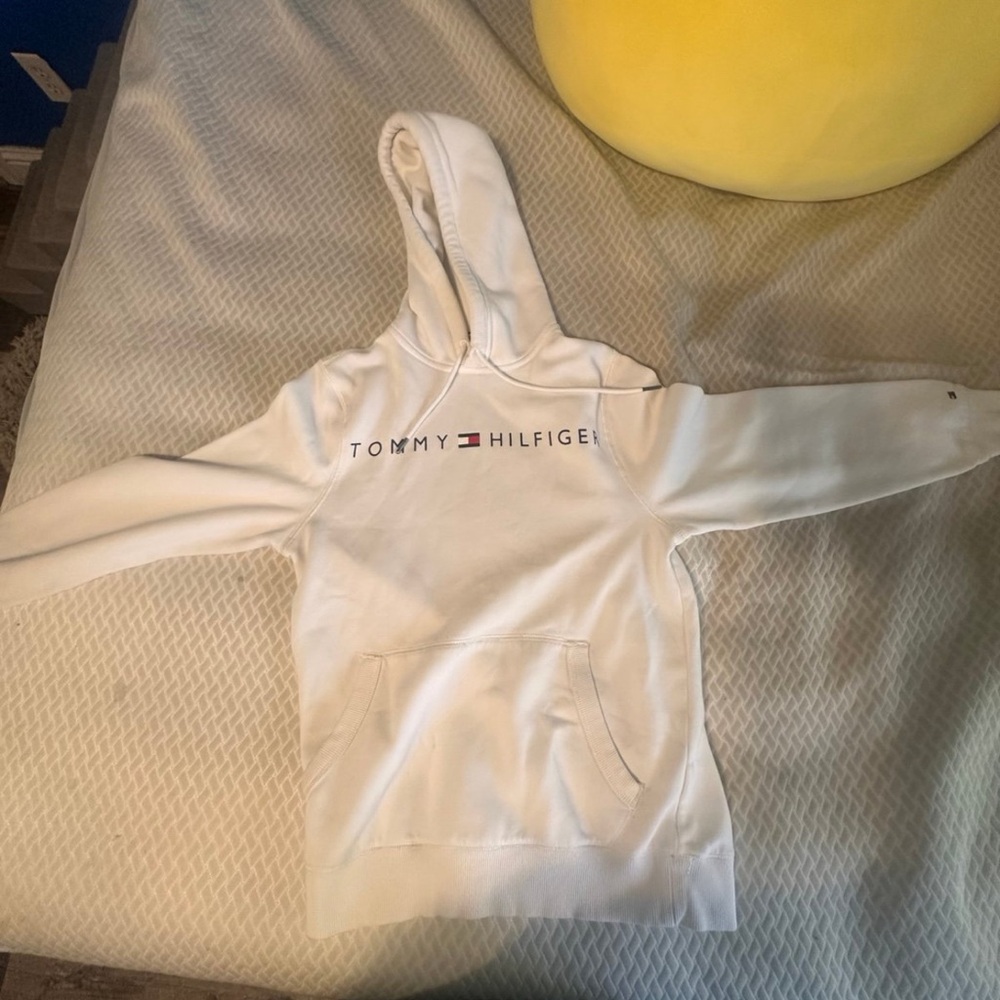 Tommy Hilfiger Classic White Hoodie